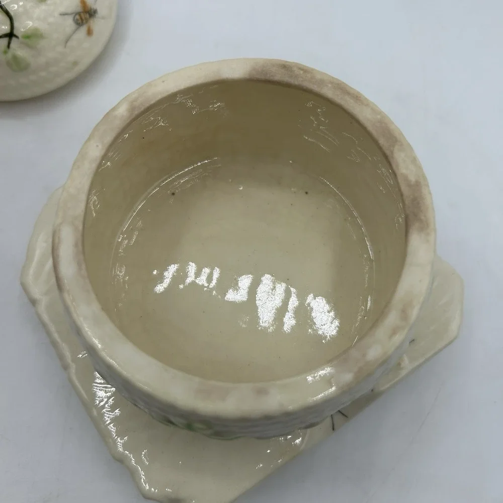 MARUHON WARE- CLOVIA BEE HIVE HONEY‎ POT-RARE-1930's-1940,s, VINTAGE w/ Spoon
